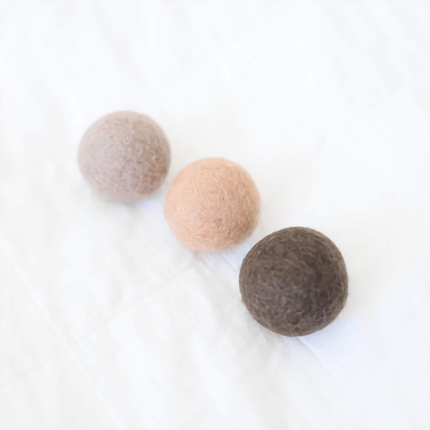 Globo Cat Toy Ball - Chocolate