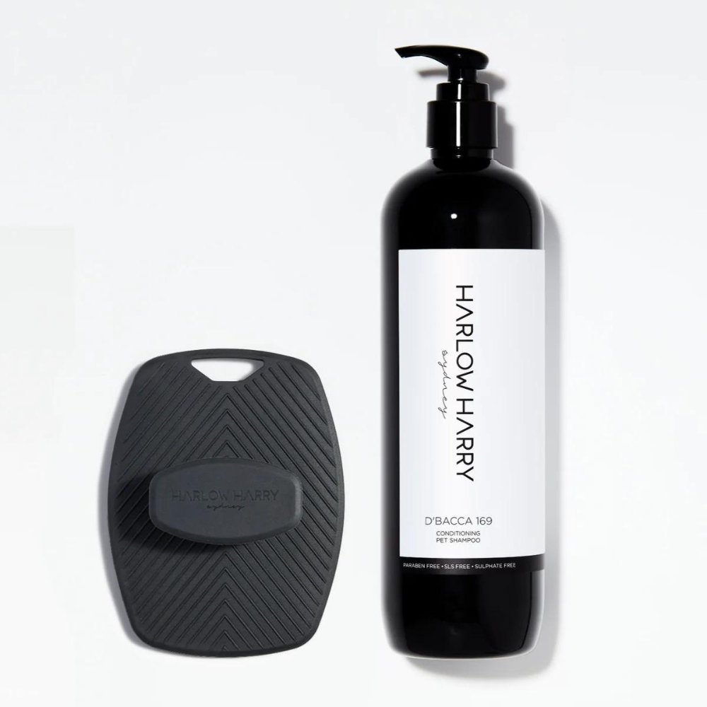 Harlow Harry D'Bacca 169 Dog Shampoo Bathing Set