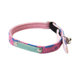 pink and blue collar 