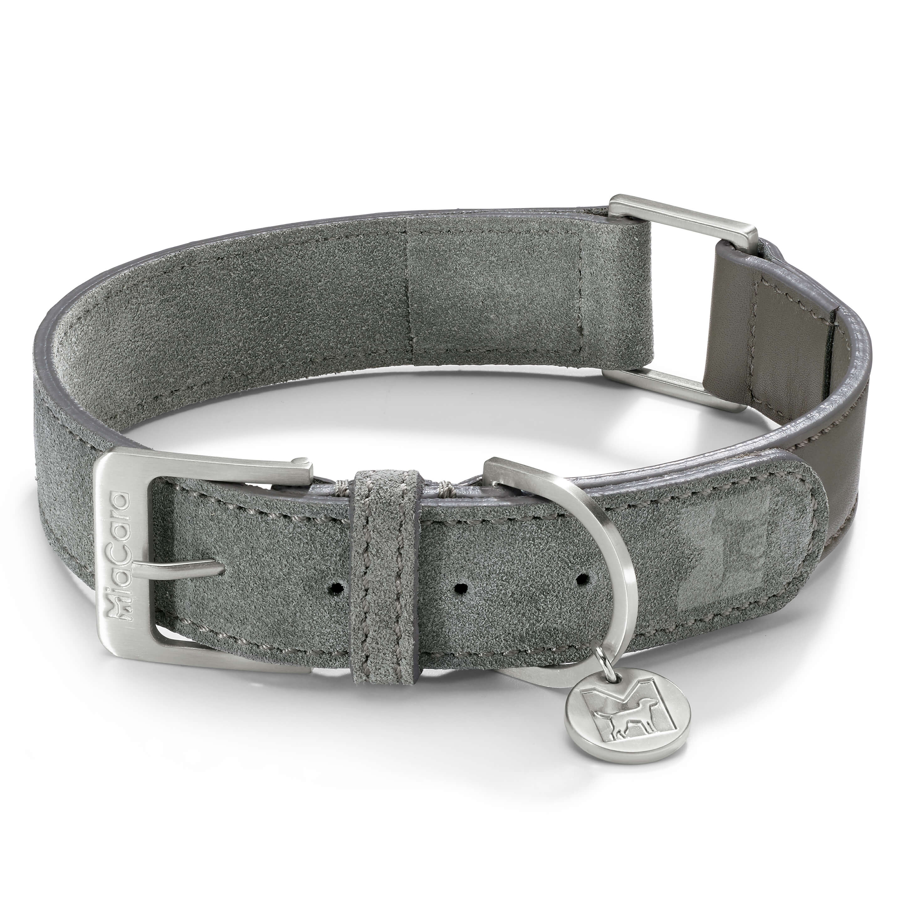 Leather dog collar 