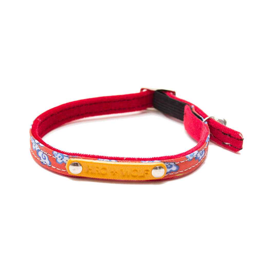 Hiro + Wolf Chinese Clouds Cat Collar